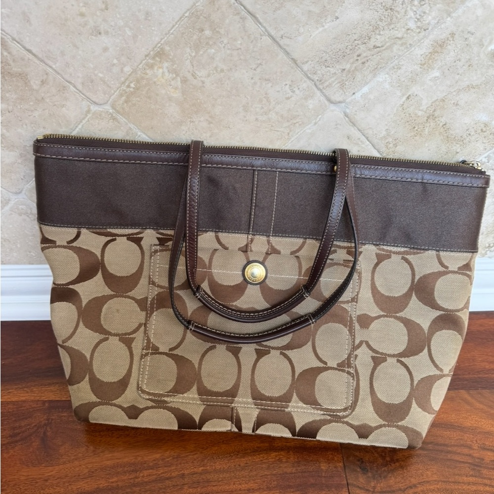 Large Coach Signature Tote